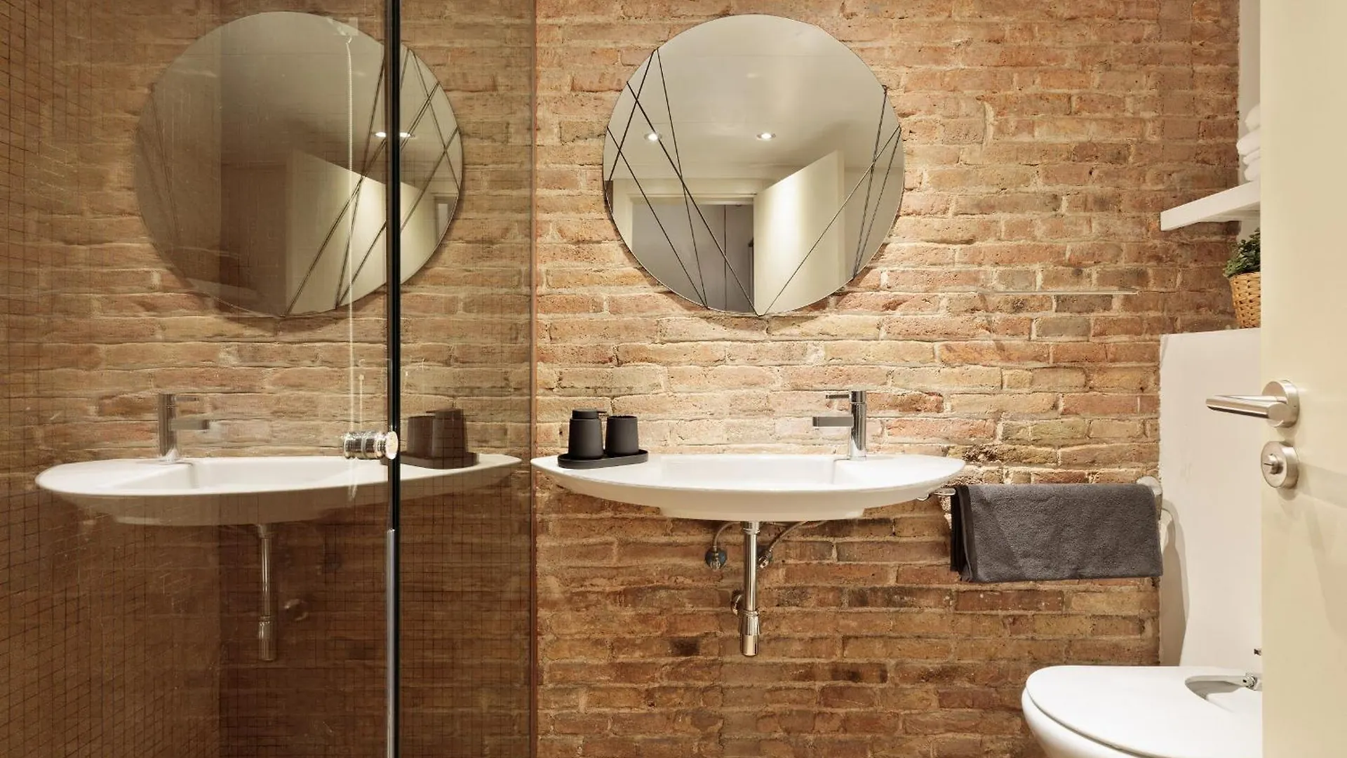 Enjoy Apartments Urban Retreat Valencia 1 برشلونة 0*,  إسبانيا